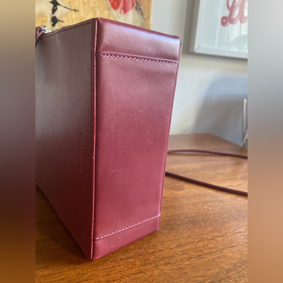 Building Block Box Bag Burgundy excellent condition - Picture 3 of 6